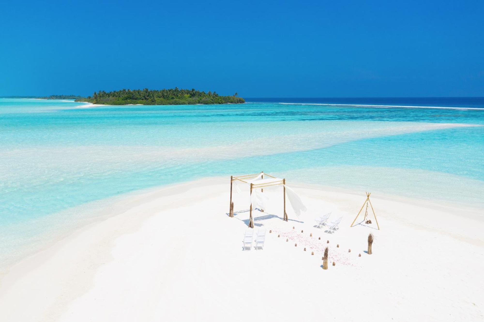 Kandima Maldives Kudahuvadhoo Eksteriør billede A beach in Maldives