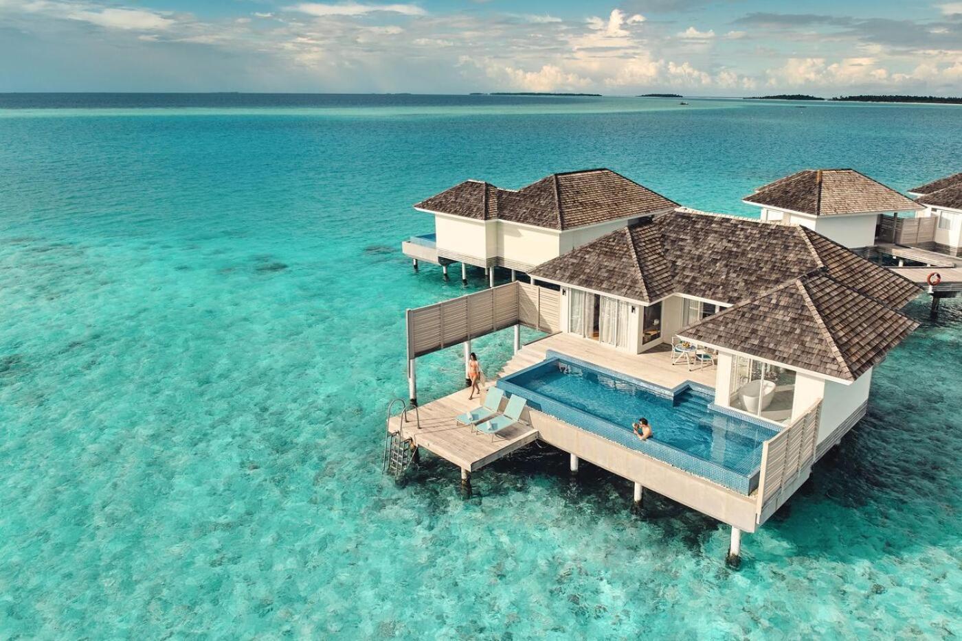 Kandima Maldives Kudahuvadhoo Eksteriør billede The resort's villas
