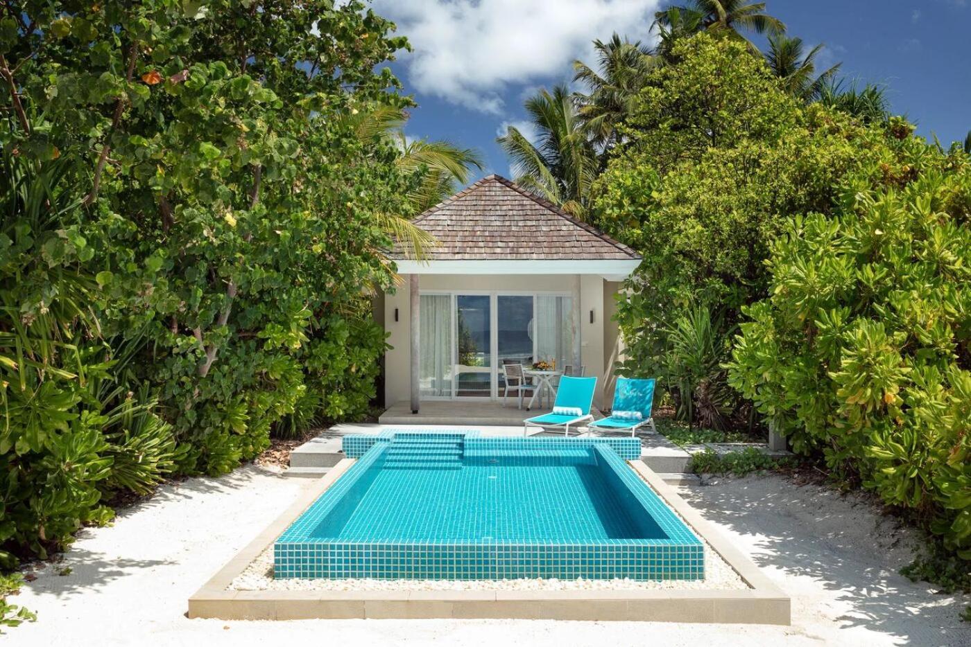 Kandima Maldives Kudahuvadhoo Eksteriør billede Beach villa with pool