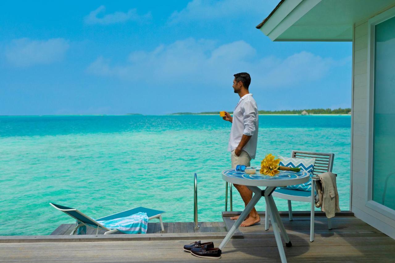 Kandima Maldives Kudahuvadhoo Eksteriør billede A view of the ocean from a villa at Atlantis Paradise Island